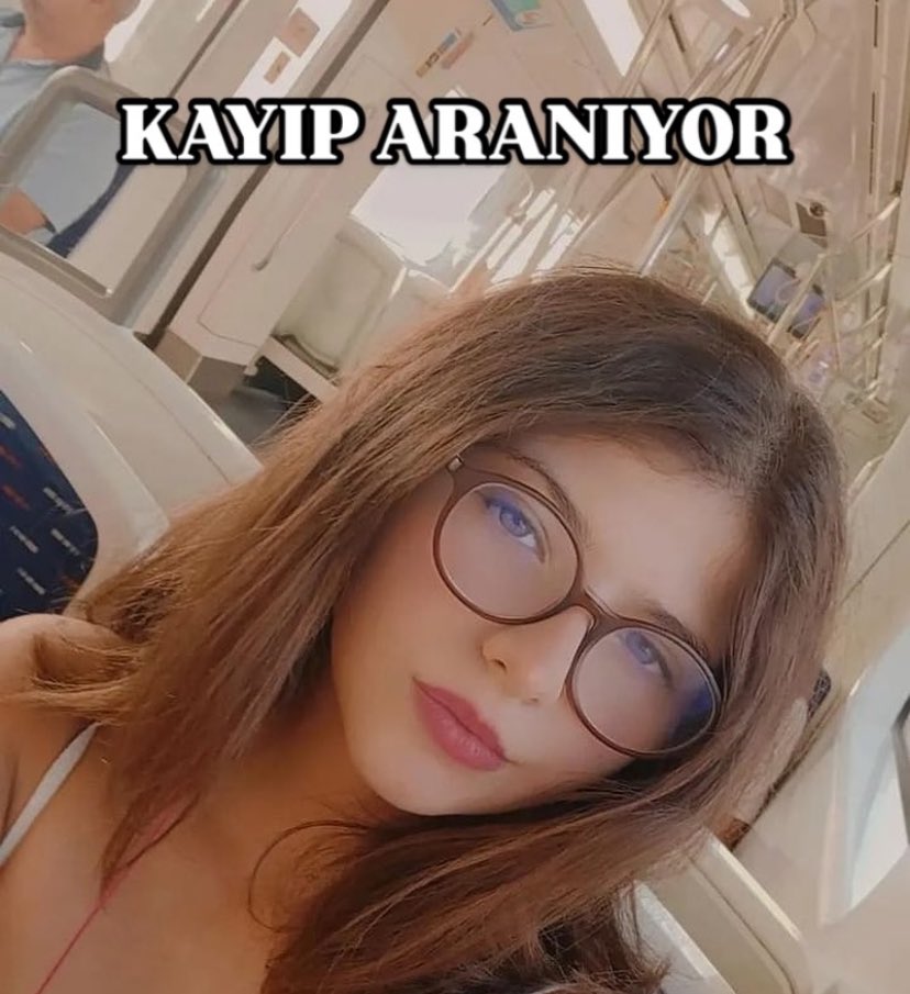 rüya izmir buca'da kaybolmuş. ailesi dünden beri haber alamıyor gören eden varsa 05534488367 numarasından abisine ulaşabilir. yayarsanız sevinirim