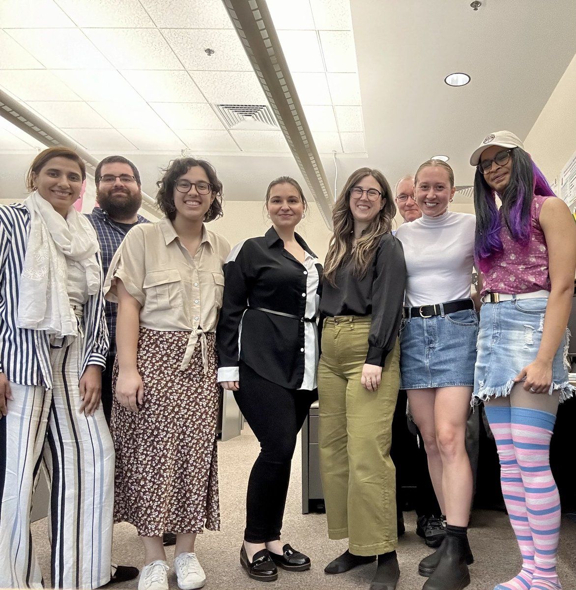 We had the pleasure of hosting <a href="/katyhosbeinCER/">Dr. Katy Hosbein</a> at <a href="/uncg_chem/">Chem + Biochem UNCG</a> who shared her findings about experiences of first-gen students in intro science courses that include learning assistants (LA) support! 🧑‍🎓📚🔎