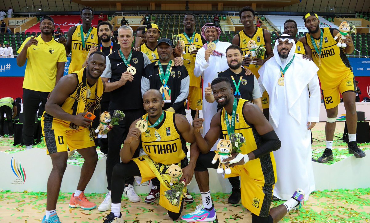 osam_is's tweet photo. الحمدلله دائما وابدا القادم افضل ي اتحاد🔥💛🖤 https://t.co/pwt4QHTnDG