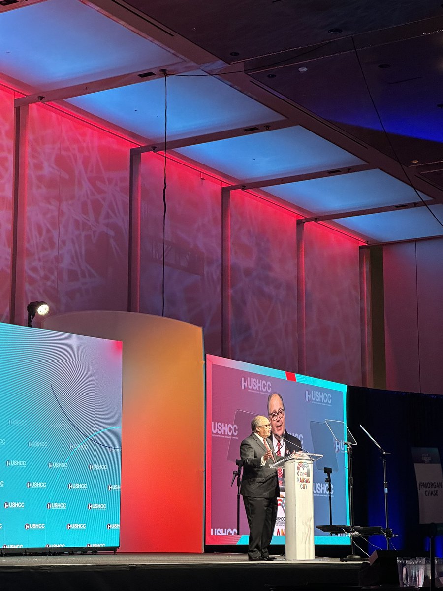 Day 2 with <a href="/RAConomics/">Ramiro A. Cavazos</a> and <a href="/USHCC/">USHCC</a> in #KansasCity - Latinos are the workforce of the future!