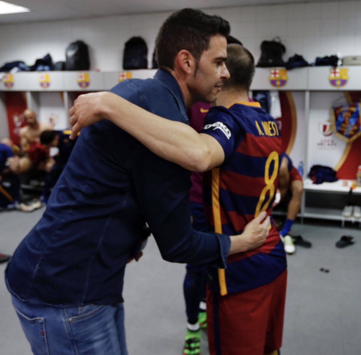Gracias por todo “Don Andrés”⚽️❤️ All the best
#IniestaInfinito♾️ #leyenda