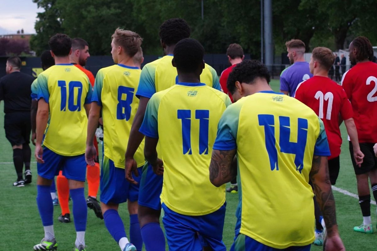 RomfordFC_commercialdept (@romfordfccorp) on Twitter photo <a href="/RomfordFC/">Romford FC</a> matchday kit partners
Main shirt sponsor <a href="/PCSLEGAL/">PCS Legal</a> ✅
Shirt sleeve sponsor <a href="/LMAC_LTD/">LMAC Group Ltd</a> ✅
Shorts sponsor <a href="/Romford_BID/">Romford Business Improvement District</a> ✅
Back of home and away matchday shirt #sponsor available 💙 Get in touch now to partner with the football club and get matchday, #socialmedia and <a href="/RomfordFC/">Romford FC</a> matchday kit partners
Main shirt sponsor <a href="/PCSLEGAL/">PCS Legal</a> ✅
Shirt sleeve sponsor <a href="/LMAC_LTD/">LMAC Group Ltd</a> ✅
Shorts sponsor <a href="/Romford_BID/">Romford Business Improvement District</a> ✅
Back of home and away matchday shirt #sponsor available 💙 Get in touch now to partner with the football club and get matchday, #socialmedia and