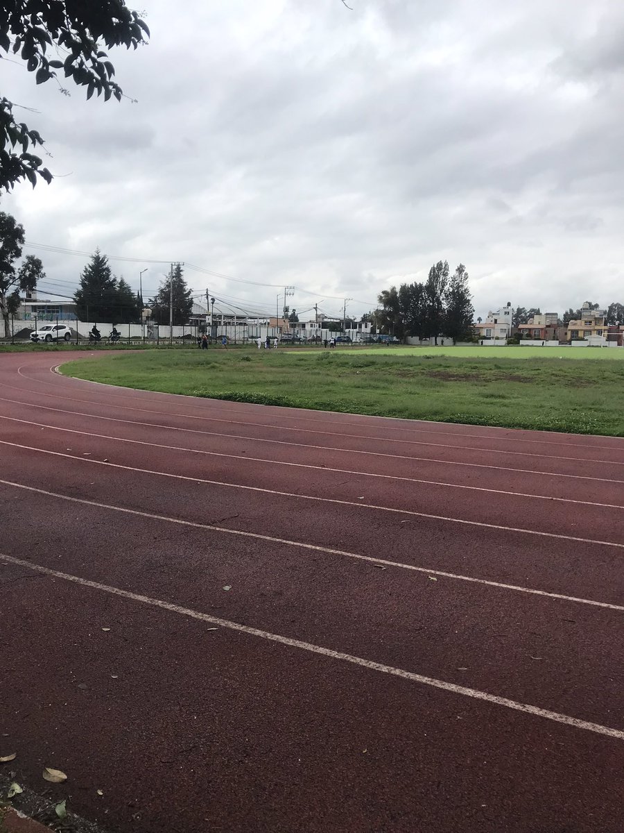 JAVSODA7's tweet image. POR MUCHAS MAÑANAS COMO LA DE HOY #SIE7E DE OCTUBRE
FÍAS Y NUBLADAS 🤞🏼🤞🏼
SE RODO 🚴🏼‍♂️
SE CORRIO 🏃🏻‍♂️🏃🏻‍♂️
SE GANO 🤟🏼
 #RunnerMen