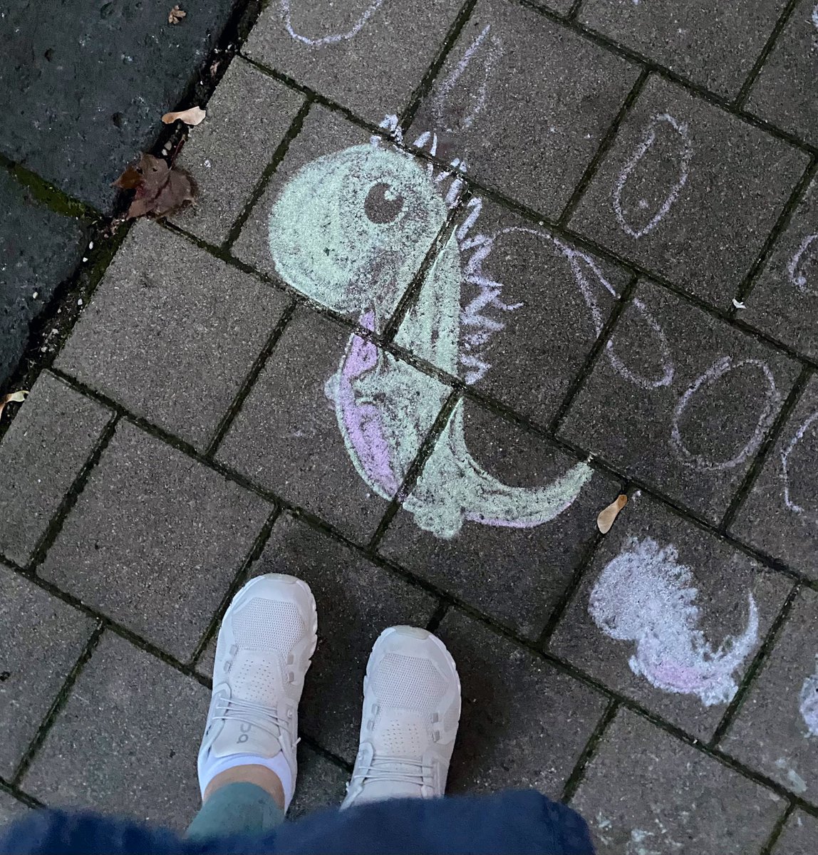 Auf dem Nachhauseweg. Ganz normal in meinem Viertel. 😍
#wuppertal #ölberg