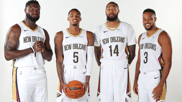 LeComptoirNBA's tweet photo. 🦤 NEW-ORLEANS 🦤

On continue notre tournée des franchises avec les Pelicans de la Nouvelle-Orléans. Projet ambitieux mais fragile à l’image de ses stars, Zion &amp; Co semblent tout de même prêt à figurer sur le devant de la scène ouest. Observons cela

PREVIEW PELICANS ⬇️ https://t.co/LXodk9LT1V