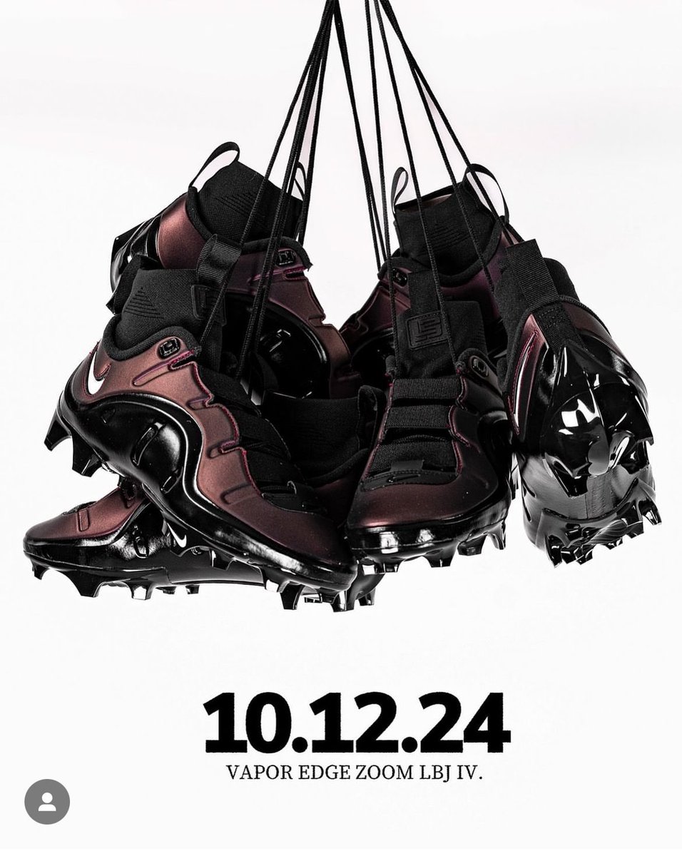 Dslaughter1982's tweet photo. @CFB25Updates can we get these added to the game? Thanks @Nike https://t.co/yv044kDF4Y