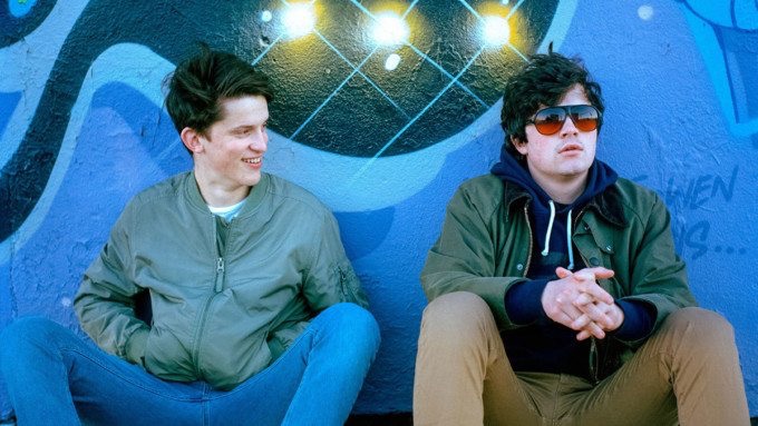 ChrisRyanNYC's tweet image. Telescreens' latest album 7 marks a bold evolution for the NYC-based band, blending raw, energetic rock with emotional depth. #7 #altrock #alternativerock #audiofuzz #indierock #postpunk #Telescreens
audiofuzz.com/reviews/telesc…