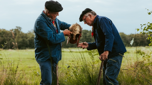 ‘Het mysterie van de Gouden Peelhelm’ -  weekbladvoordeurne.nl/l/48535