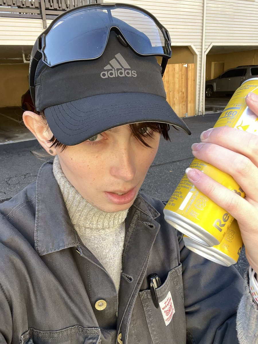 L🞱REN tweet media