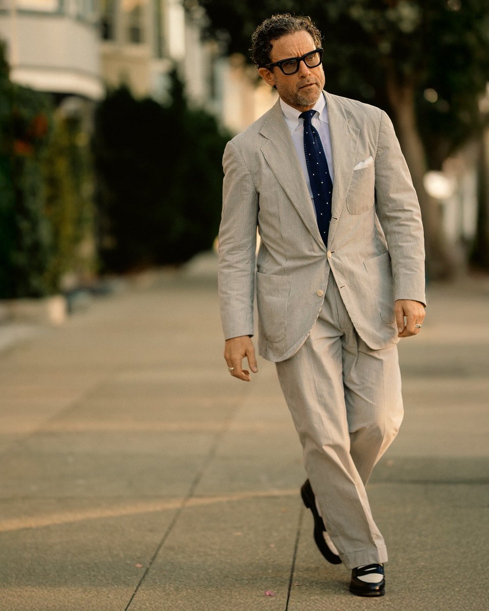 Urban Composition tweet media