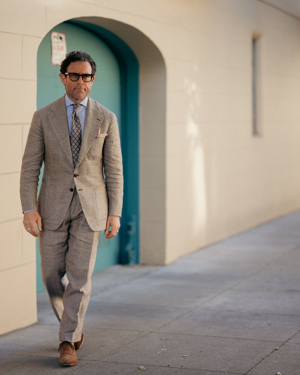 Urban Composition tweet media