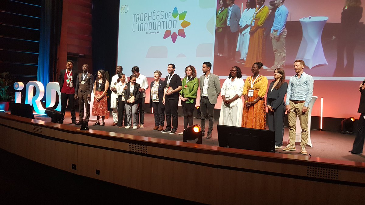 ird_fr's tweet photo. 🏆 Félicitations aux 3 gagnants des Trophées de l'innovation de l'#IRD : Kadada Oeum 🇰🇭, Pablo Lara 🇵🇪 et Waly Faye 🇸🇳 !
👉 Découvrez leurs projets : https://t.co/smM7JVaG8P
#IRD80ans #SCIENCE4ACTION https://t.co/7sURrLTkoz