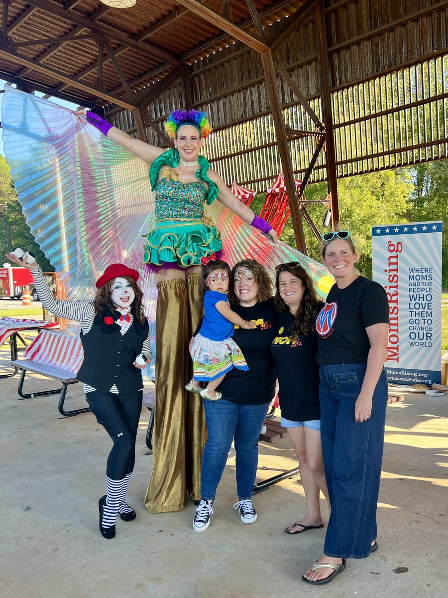 Daphne Alsiyao tweet media