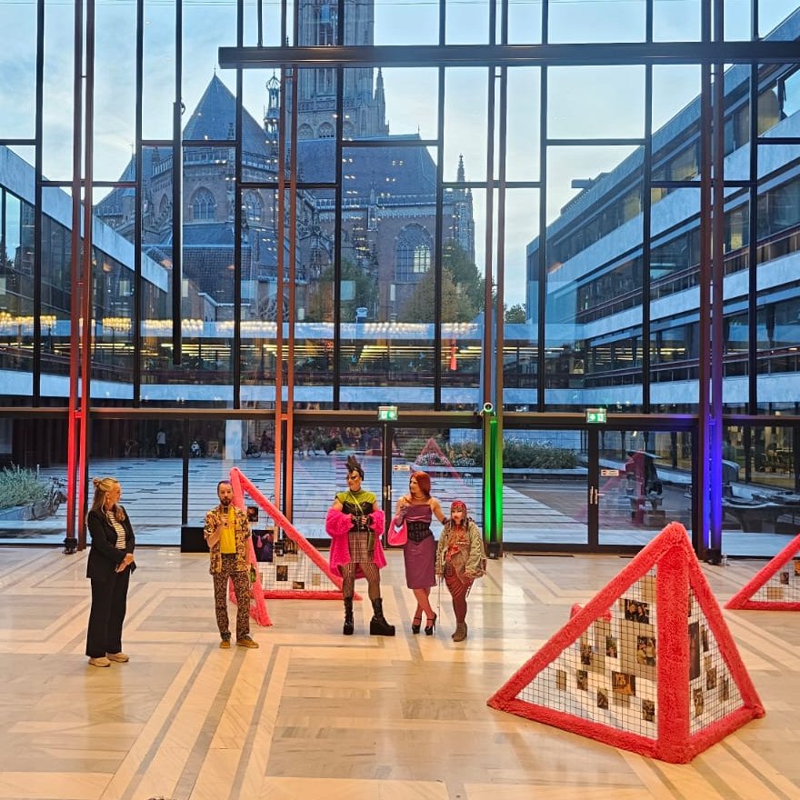 De Coming In Week is gestart! 🏳️‍🌈

Een week waarin de kracht van de lhbti+ gemeenschap wordt gevierd en iedereen welkom is om kennis te maken met de regenbooggemeenschap. Het is onze Arnhemse #Pride.

De hele week zijn er nog toffe activiteiten, check: cominginweek.nl