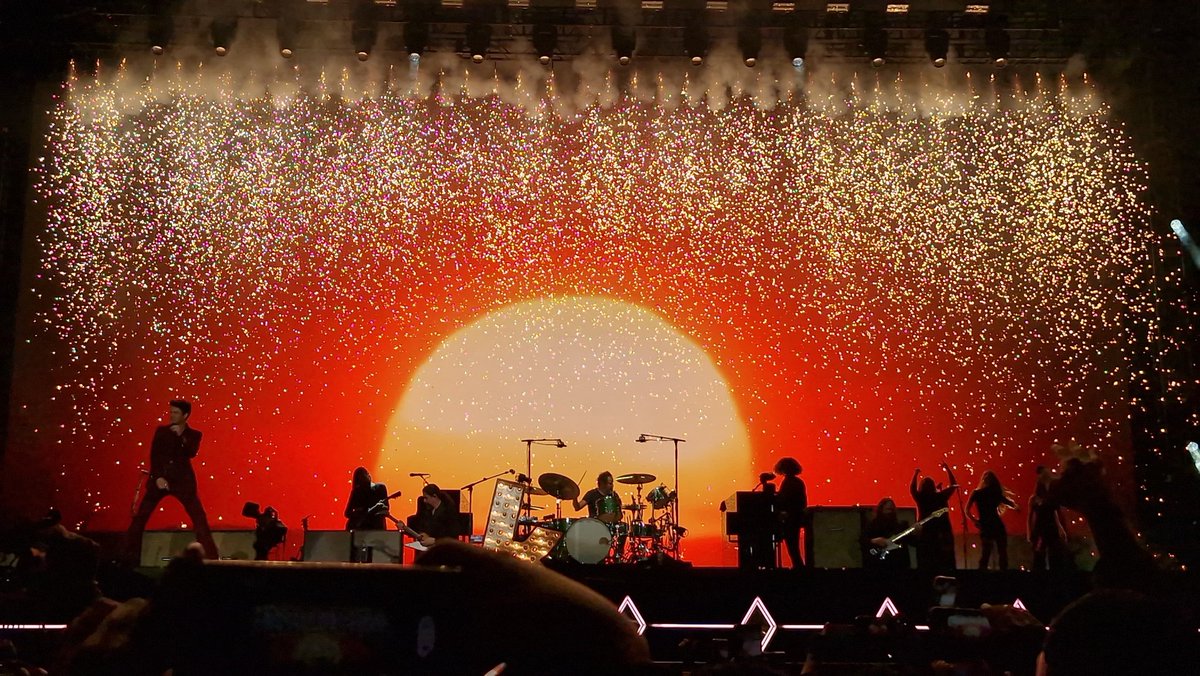 fernoneed's tweet photo. Excelente concierto https://t.co/tuqZQB7bYM
