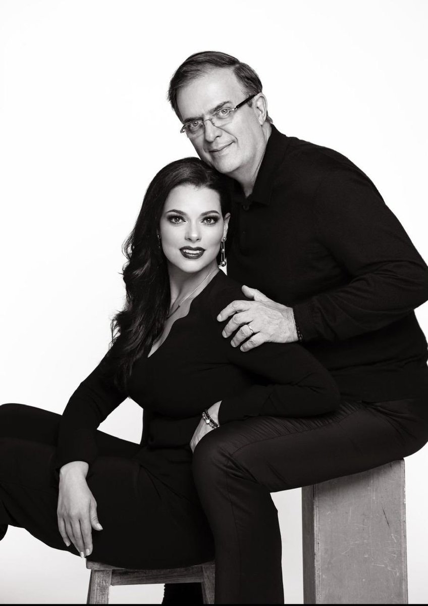 Feliz aniversario amor !!! He sido muy afortunado estos años !! Te amo !! Muchos años más de felicidad nos esperan !!