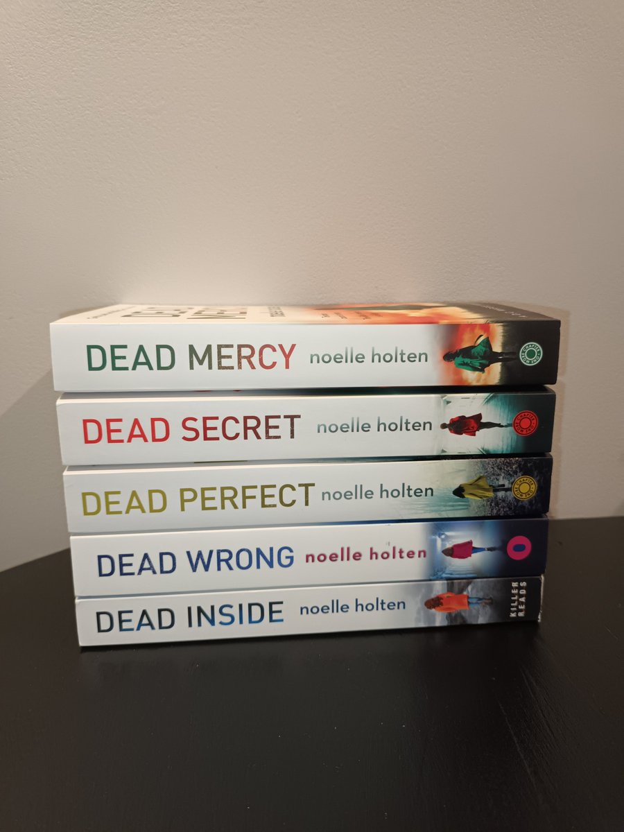 nat_avidreader's tweet image. One of my favourite 5 ⭐️ all the way series! 🙌
Gritty dark &amp;amp; thrilling  ready to binge read during these long dark nights!😲 by the fabulous
@nholten40 legend! 🙌
#DeadInside
#DeadWrong
#DeadPerfect
#DeadSecret
#DeadMercy
#BookTwitter ♥️
#ThrillingSeries
#Booksworthreading 📚