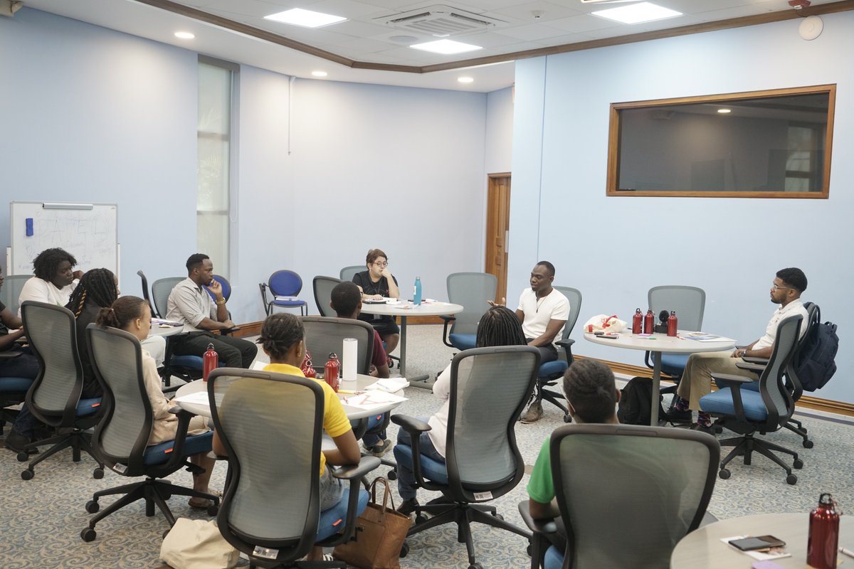 Canada in Barbados and the OECS (@canhcbarbados) on Twitter photo 1/3 On Saturday, a dozen Barbadian environmentalists participated in a stimulating discussion on why a #HumanRights-based approach matters in taking #ClimateAction during a youth roundtable co-hosted by <a href="/CanHCBarbados/">Canada in Barbados and the OECS</a> & <a href="/UNBdosandOECS/">UN Barbados and the Eastern Caribbean</a>.
#CanadaCaribbean 1/3 On Saturday, a dozen Barbadian environmentalists participated in a stimulating discussion on why a #HumanRights-based approach matters in taking #ClimateAction during a youth roundtable co-hosted by <a href="/CanHCBarbados/">Canada in Barbados and the OECS</a> & <a href="/UNBdosandOECS/">UN Barbados and the Eastern Caribbean</a>.
#CanadaCaribbean