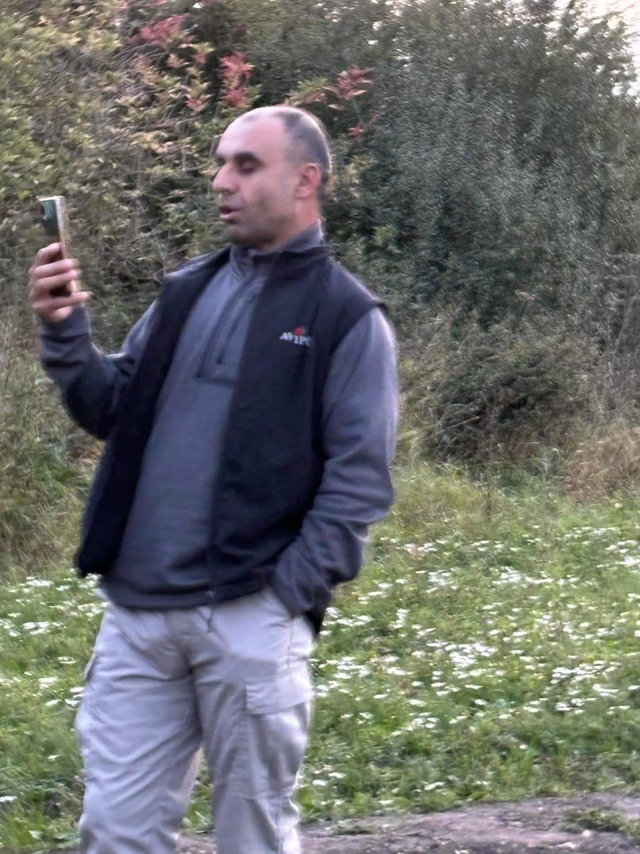 ActivePatriotUK's tweet photo. 🚨SHARE EVERYWHERE🚨

17-year-old girl CHASED by group of AFGHANS through field

Shared from Facebook⬇️

Afghan refugee camp Queensway  (Old Dalby, Melton Mowbray ) 

Please be vigilant when out walking in the old dalby area for these men 

We could see these three men across the fields walking spread out and hiding (crouching down) behind the hedge rows near Queensway from our window last night at around 7pm and thought what on earth are they up to 

After a while we decided to jump in the car and go and see if everything was ok as something didn’t seem right 

As we were driving towards the field 
entrance a young girl appeared running and in tears from a tall maize crop near to where the three men had been seen 
The girl was so frightened she was afraid to approach the car 

We asked if everything was ok and she said three men had been chasing here while she had been out walking 
My female friend got out straight  away and stayed with the 17 year old girl and I drove quickly towards where we’d seen the three men previously near to the maize crop at the other end of the field

They saw me coming and began to run, 
I chased them, caught up with them and they were acting very suspiciously and saying they were just out walking but seemed very distressed as if they had been caught up to no good. 

The Police have been informed 
and I would advise women and girls not to walk near the mod camp at old dalby alone