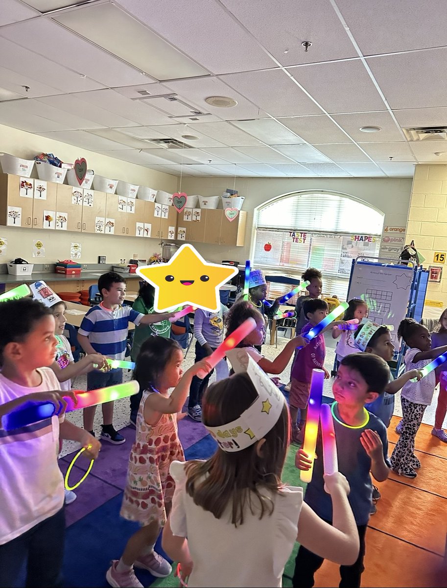 Mrs. Routhouska’s kindergarten class lit up the room today as they celebrated their 50th day of school with an exciting glow party! 🎉 The kiddos had a blast dancing and showing off their glow sticks as we marked this milestone together. 💡✨#acpsisthebest
