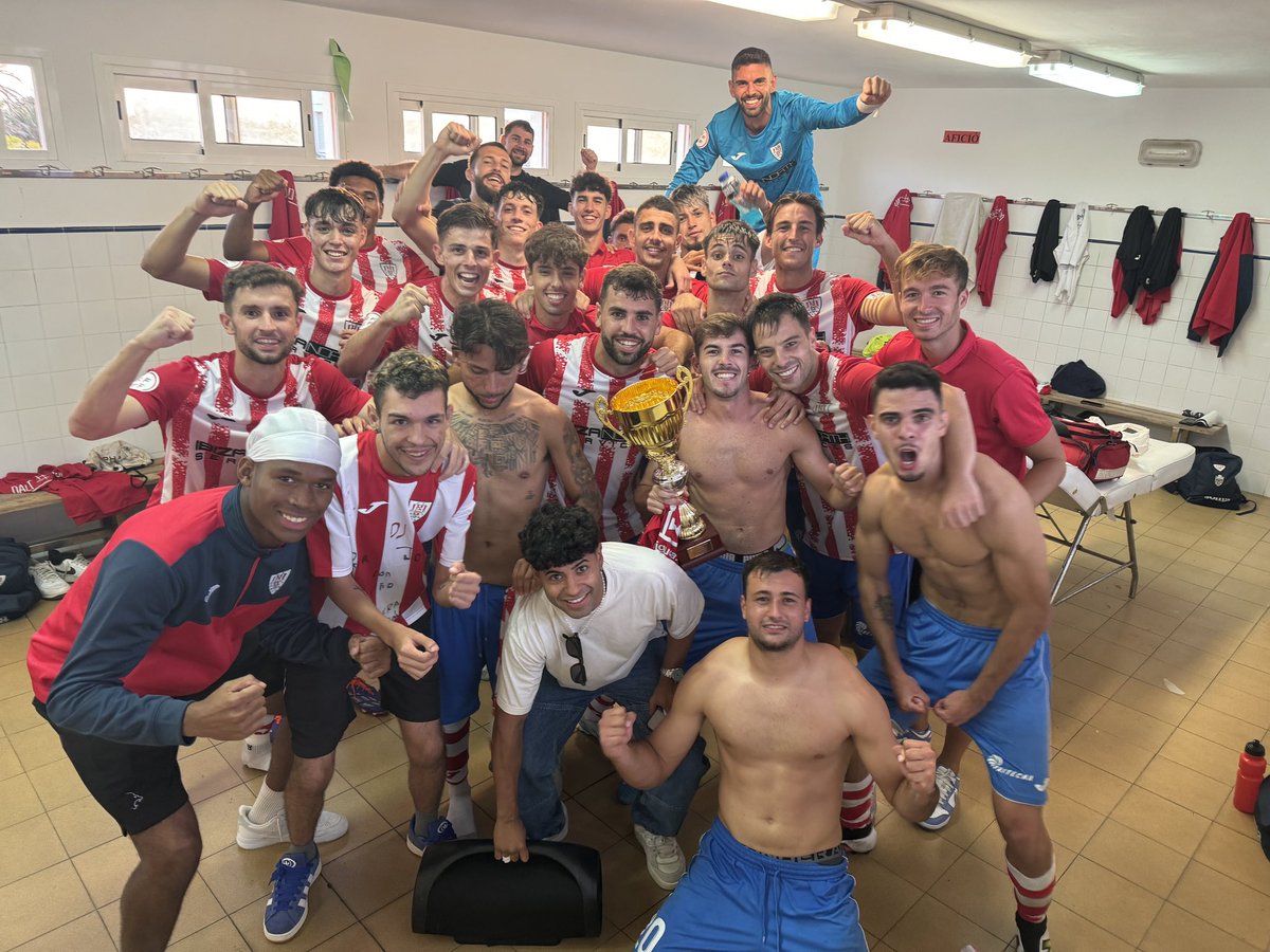 🍍👍⚽️💪

Amunt <a href="/CE_Santanyi/">C.E. Santanyi</a>