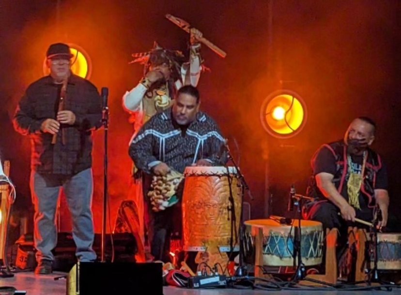 orgmusiclabel's tweet image. Aztlan Unearthed (@Aztlanug) last week at @Greek_Theatre w/ Andre 3000! Photo by Jennaya Dunllap. Their self-titled album is out this Friday!  orgmusic.com/products/aztla…