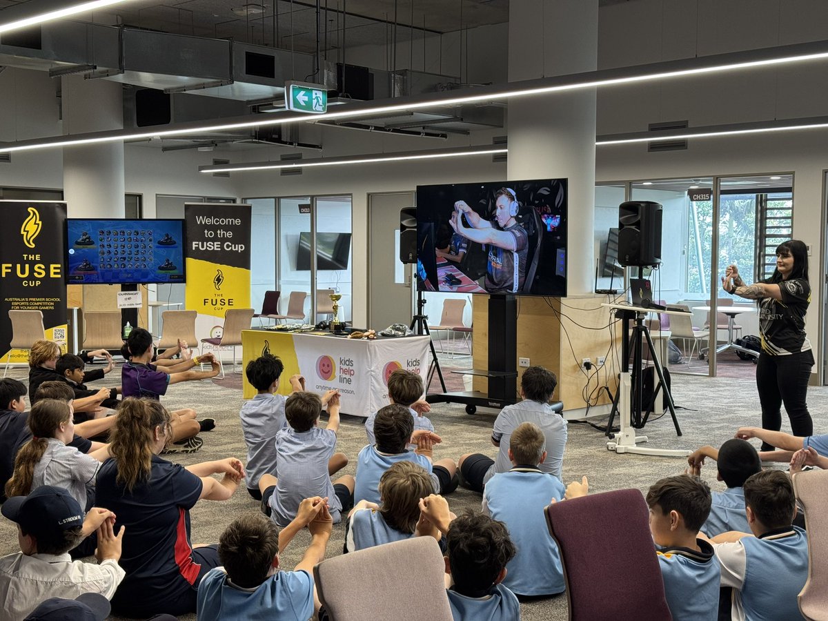 The FUSE Cup - International School Esports Comps (@thefusecup) on Twitter photo Warm up stretching with <a href="/ChiefsESC/">The Chiefs</a> and <a href="/Coach_LBP/">Lachlan "LBP" Parker</a> for our Brisbane MK finals ๐โฆ physical and mental wellbeing are a big part of our competition day ๐๐ผ
#esports #esportsedu #esportsinschools #morethanjustgaming #studentengagement #digitalwellbeing #esafety #positivegaming Warm up stretching with <a href="/ChiefsESC/">The Chiefs</a> and <a href="/Coach_LBP/">Lachlan "LBP" Parker</a> for our Brisbane MK finals ๐โฆ physical and mental wellbeing are a big part of our competition day ๐๐ผ
#esports #esportsedu #esportsinschools #morethanjustgaming #studentengagement #digitalwellbeing #esafety #positivegaming