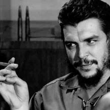 El 8 de octubre de 1967 el #Che resultó herido y capturado en la Quebrada del Yuro y trasladado a la escuelita de La Higuera, donde fue asesinado al día siguiente por órdenes de la Agencia Central de Inteligencia #USA.

TU EJEMPLO PERDURA!
#ChePorSiempre