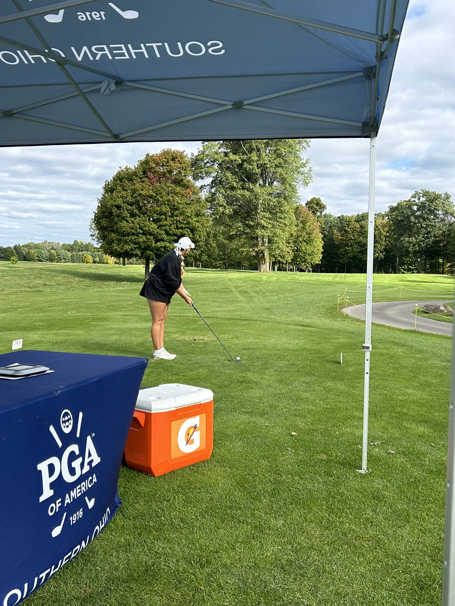 wnhsgg's tweet photo. It was a beautiful day out at the girls Central District Tournament, where Rose Yancey made her return for the second year in a row! Rose posted a respectable 84, ending her season &amp; her WNHS golf career. Congratulations Rose! Job well done. https://t.co/mmQnBm2B4x