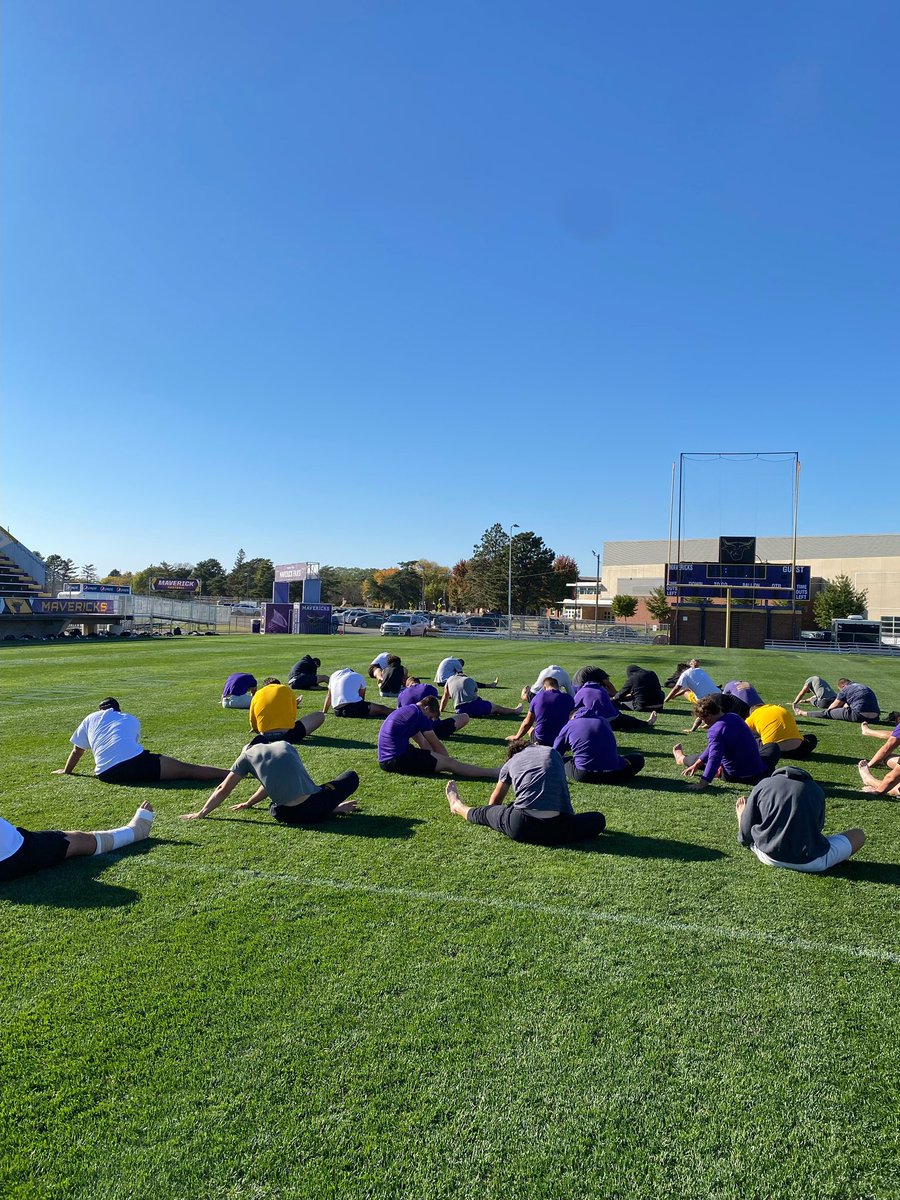 What an amazing evening for meditation and stretching led by <a href="/yogacurls/">yogacurls</a>! We got to spend some time on the beautiful grass of Blakeslee Stadium. Great time resetting the mind for the week ahead! 🤘🏽😈 #FTB #RTD