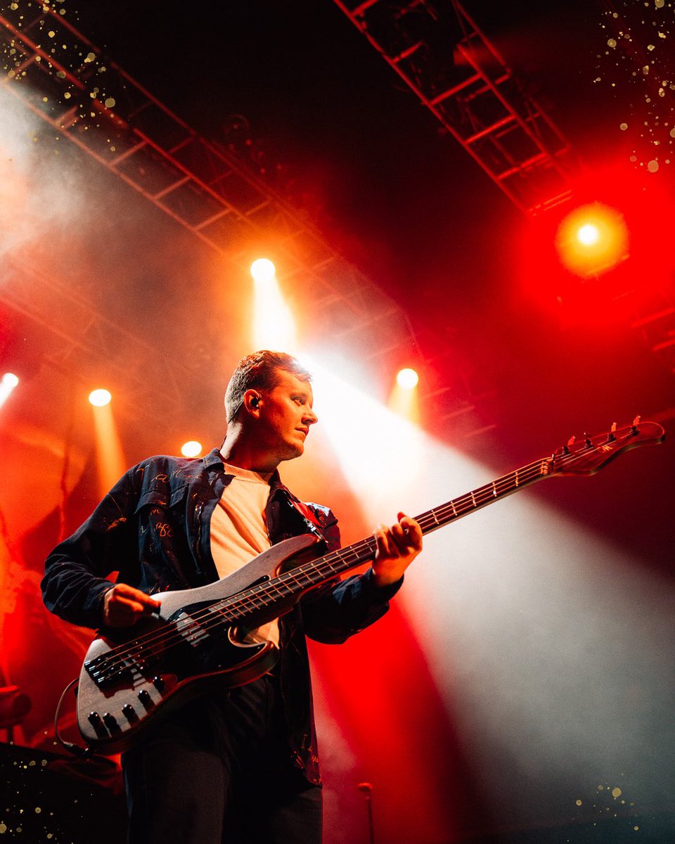 Yeehaw Dallas, you guys brought it last night! 🤠 What an honour to play <a href="/HOBDallas/">House of Blues Dallas</a> for the first time to such an amazing crowd 💙

Next up, our very first show in Oklahoma City, OK!!

📸 <a href="/bethanmillerco/">Beth</a>