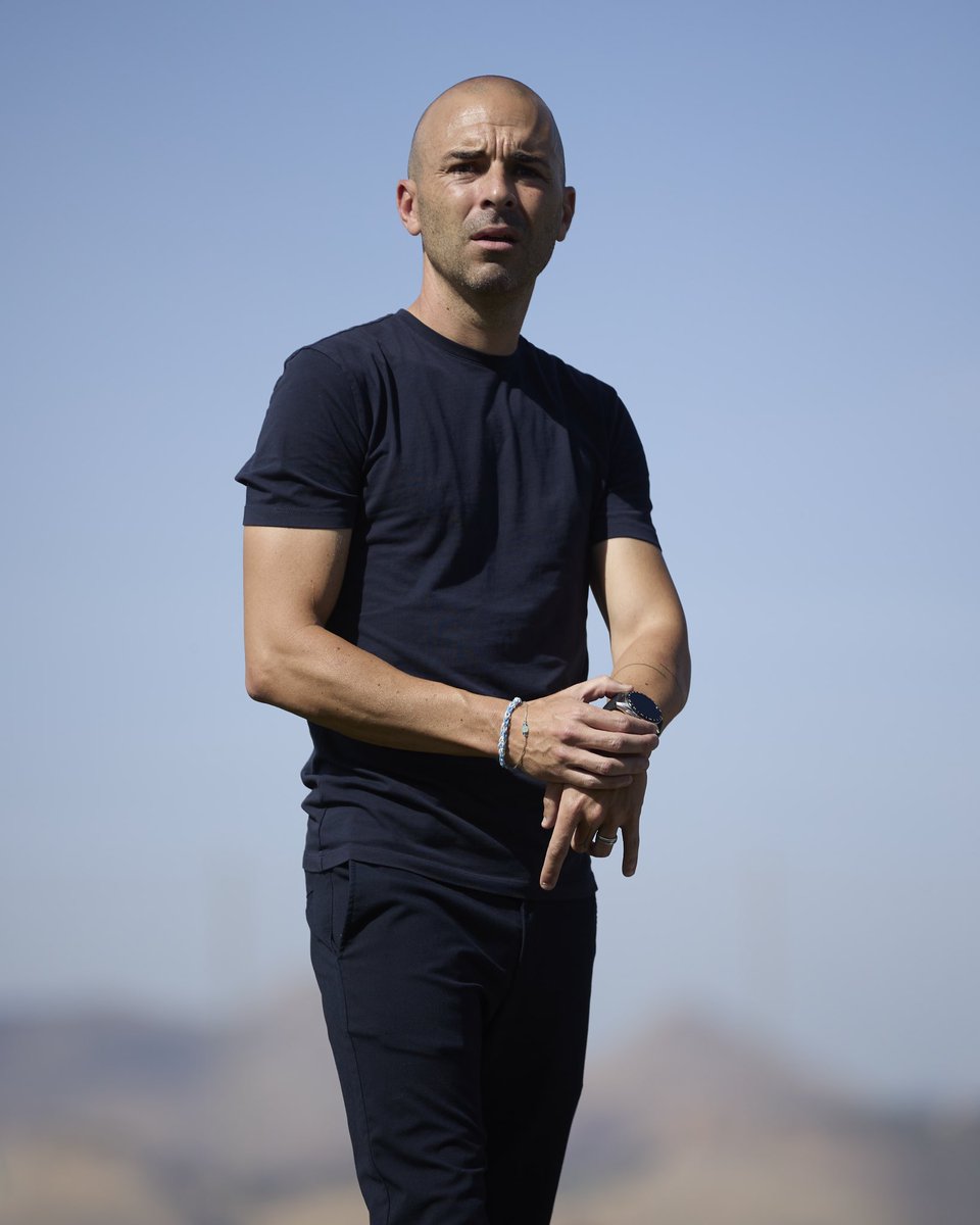 jlsanchezvera's tweet image. “Cada proceso enseña algo que necesitamos aprender.”

#beplayer #newbalance #futbol #futfem #sanchezvera