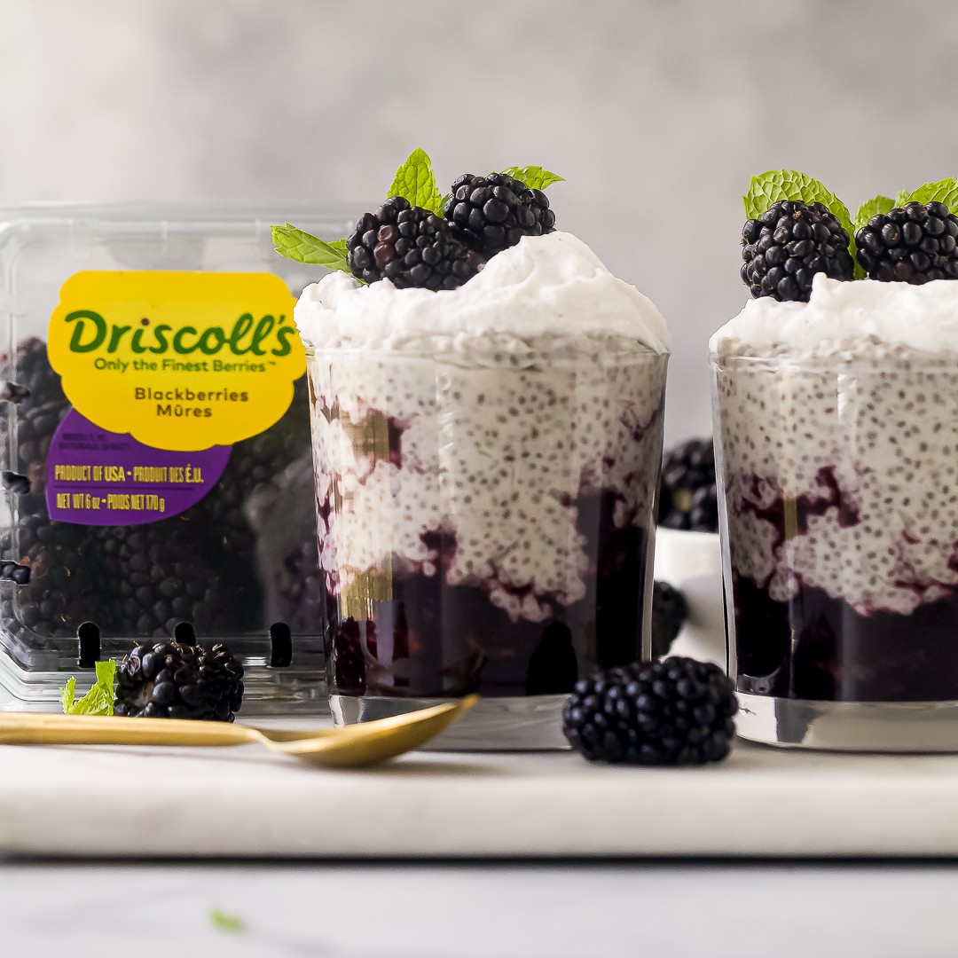 Start your school day with a burst of berrylicious energy! 💜🎒📚 Our easy blackberry chia seed pudding parfait is the berry-best companion for those hectic mornings on the go. 

driscolls.com/recipes/blackb…
