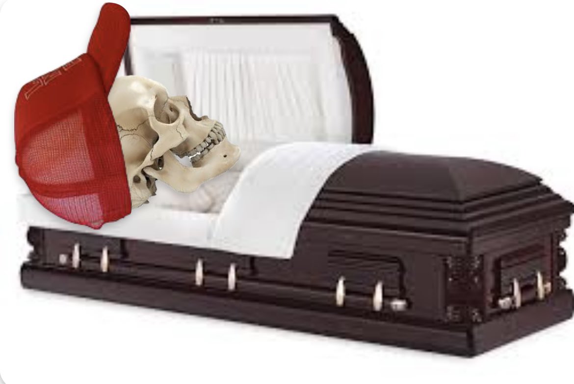 Big Gay Fan tweet media