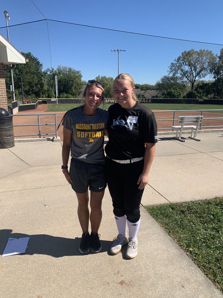 Thank you <a href="/Coach_NThompson/">Nicole Thompson</a> for the great <a href="/GriffonSoftball/">Griffon Softball</a> camp! I loved the environment and all the great feedback! <a href="/VisionArkansas/">VisionGold18U</a> <a href="/FastpitchVision/">Vision Fastpitch</a> <a href="/EricaDerryberry/">Erica Derryberry</a>