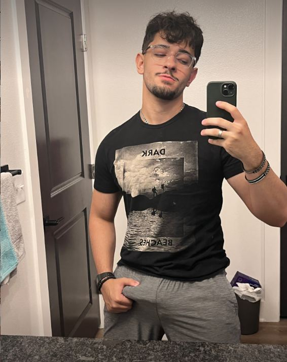 AndrewFit tweet media