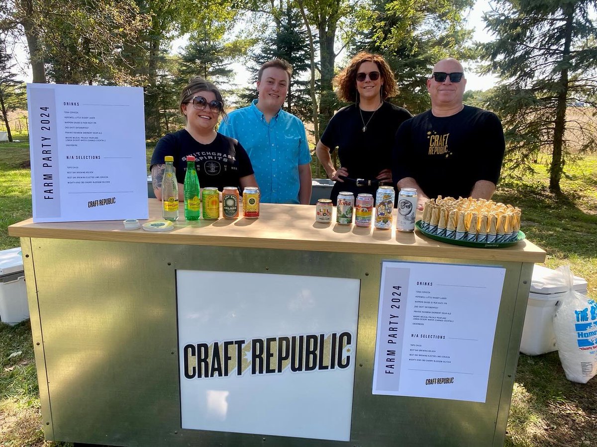 Switchgrass Spirits (@switchgrassmo) on Twitter photo Great time serving everyone at the <a href="/DaveStine1/">David Stine Furniture</a> Farm Party, alongside Craft Republic & <a href="/saltandsmokebbq/">Salt + Smoke</a>! Any party with a designated Whiskey Barn, where our Bottled-in-Bond Bourbon & Rye were also available, is our kind of party. What a gorgeous day surrounded by gracious people! Great time serving everyone at the <a href="/DaveStine1/">David Stine Furniture</a> Farm Party, alongside Craft Republic & <a href="/saltandsmokebbq/">Salt + Smoke</a>! Any party with a designated Whiskey Barn, where our Bottled-in-Bond Bourbon & Rye were also available, is our kind of party. What a gorgeous day surrounded by gracious people!