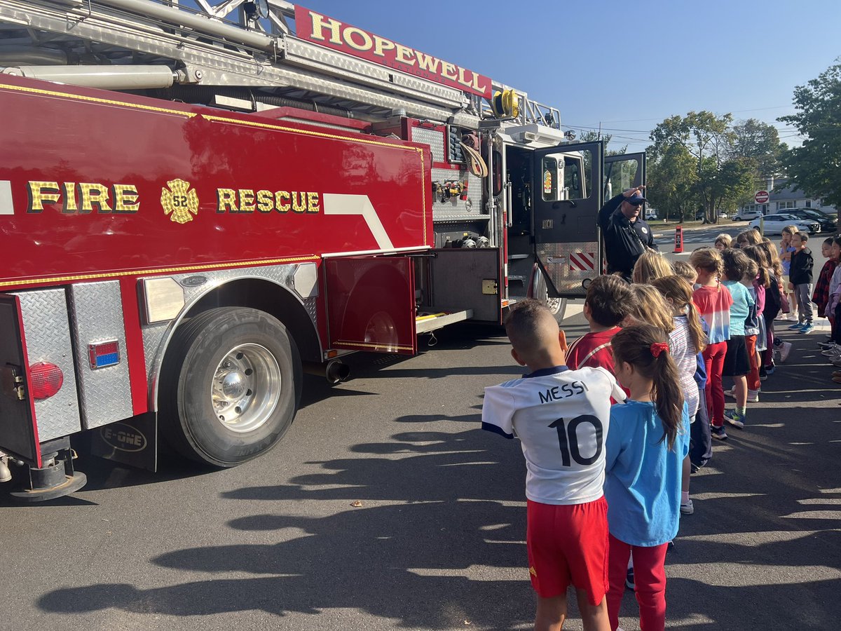 Dana Pontani (@mspontani) on Twitter photo Thank you <a href="/HopewellFire52/">Hopewell Fire Dept</a> for visiting us today and teaching us about fire safety! <a href="/HopewellES/">Hopewell Elementary School</a> Thank you <a href="/HopewellFire52/">Hopewell Fire Dept</a> for visiting us today and teaching us about fire safety! <a href="/HopewellES/">Hopewell Elementary School</a>
