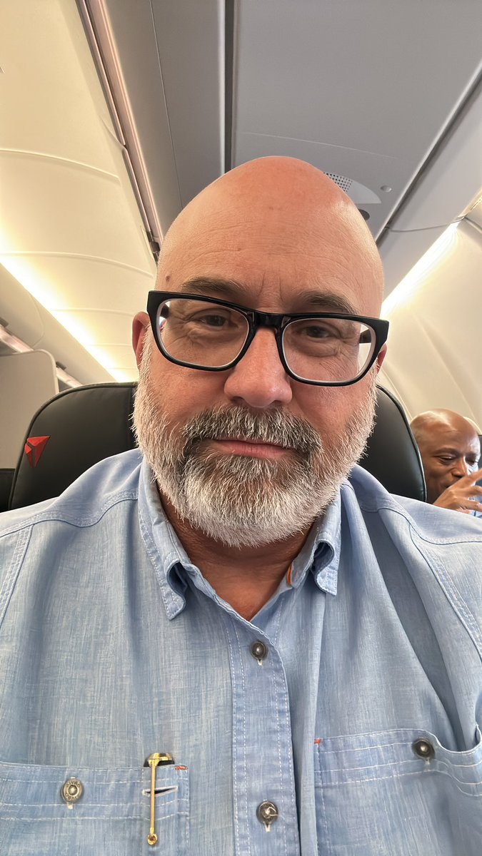 DoltonPBC's tweet photo. Pray for me this week! I am about to take my first trip over seas - to Ghana, West Africa for some more “EXPOUND” biblical preaching workshop efforts. Not sure why I thought a selfie would help with that. #expound #exposit #preachthegospel https://t.co/iVy0KuD3AM