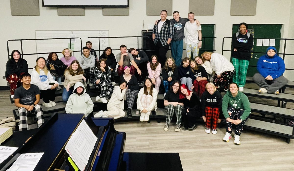 Park H.S. Choirs tweet media