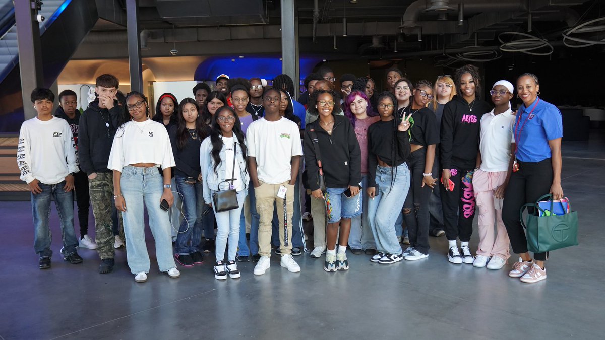 Took my students to experience <a href="/CosmDallas/">Cosm Dallas</a> ! They learned about the technology, media and architecture of the of the building. #LEADwithIMPACT