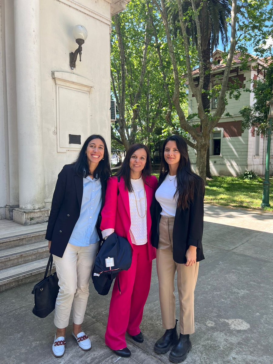 giucolucci_'s tweet photo. Very enriching discussion of clinical cases with the distinguished @MVidalMD 🇪🇦 at the III Interinstitutional Breast Cancer Conference.  It was nice to meet you in Argentina, hope you had a great time and see you soon!! https://t.co/9zPGaH0bIB