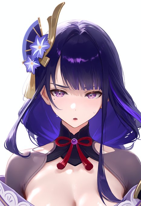 あの…あまり見つめられると…困ります 