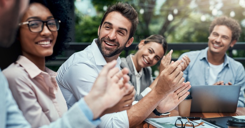 bbbccie's tweet photo. Keeping your team inspired, motivated, and productive is key to their success. Read BBB’s 4 easy tips to reduce turnover and keep your employees happy.