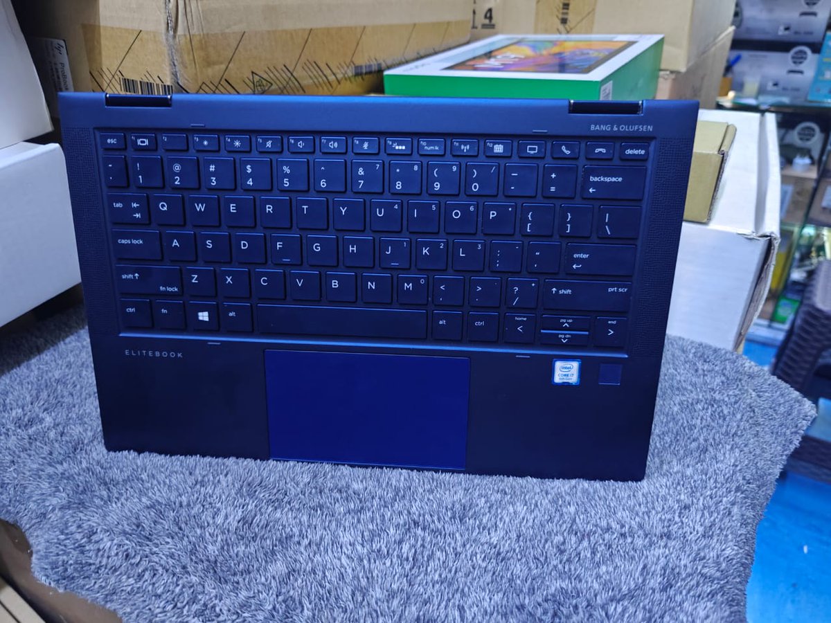 rich_quanKE's tweet photo. Hp Elite Dragonfly X360 touch screen intel #Coi7 8th Generation 16gb ram 512ssd at 65,000
Dm let's talk Business 
#JayZ  Theater Of The Absurd #RigathiGachagua #TechTrends #AliAminGandapur #OnyekaAnitaChigbo #niftycrash #Hp #October7Massacre #STEMEducation https://t.co/E0eXv7VzUo