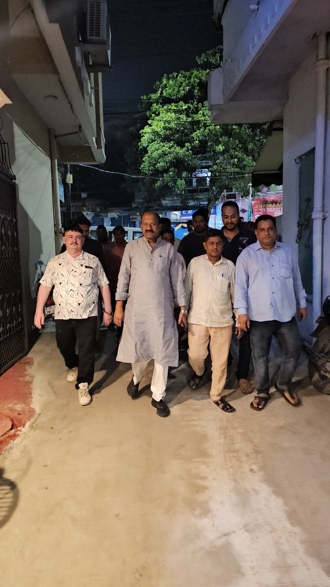 MohdMubeen58's tweet photo. Date : 08/10/2024 | 1:30AM
On The Instructions Of @aimim_national President Barrister @asadowaisi Sahab &amp; Floor Leader @akbarowaisii Sahab, Today I Along Party Worker's Inspected Laying Of CC Road Work With The Estimated Amount Of 77 Lakhs At Teegalkunta Kunta, Jahanuma Division. https://t.co/gpBhKtNYJ7