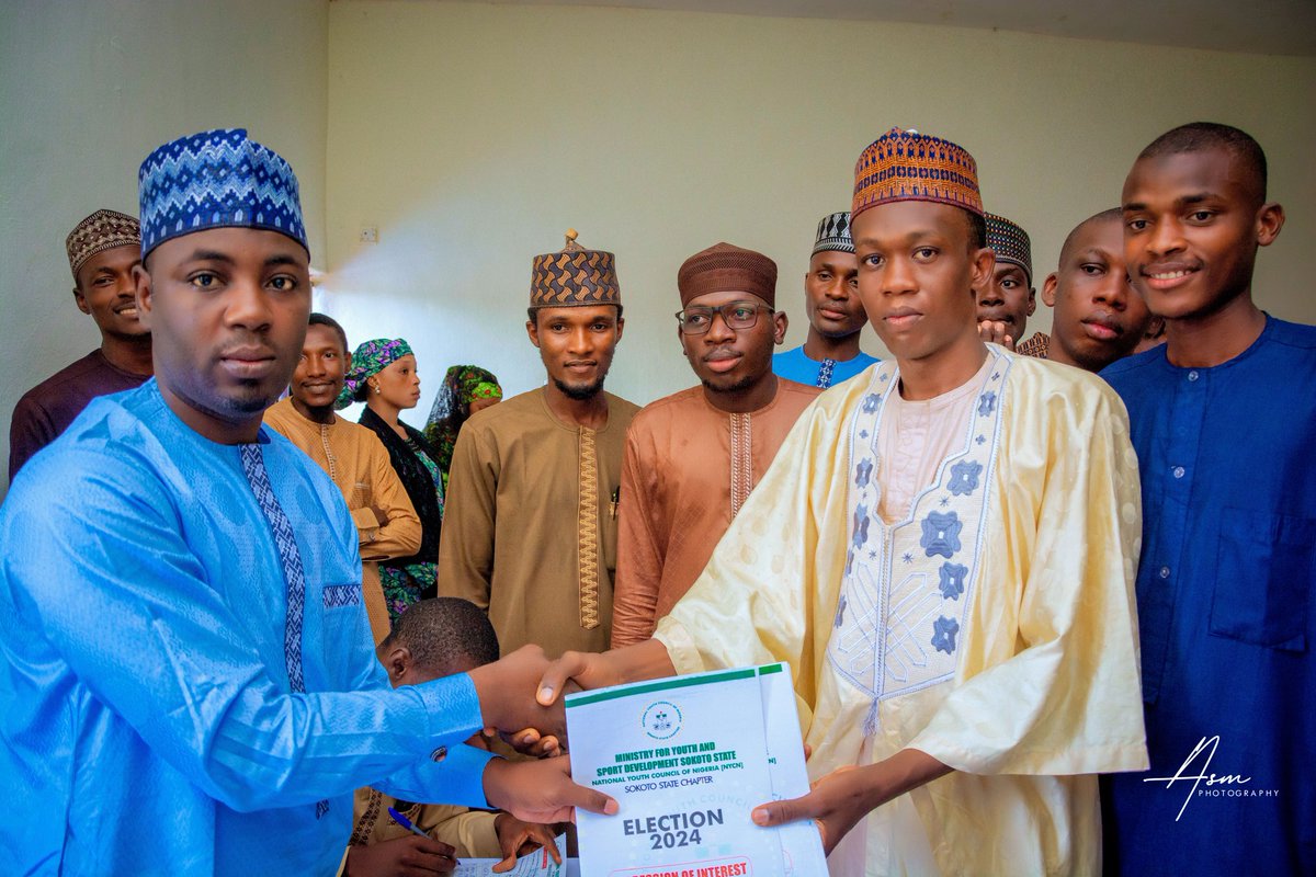 YDanmalamaS's tweet photo. I am writing to formally express my interest in contesting for the position of Zonal Vice Chairman (Central Zone) in the forthcoming National Youth Council of Nigeria (NYCN) Sokoto State Chapter elections, scheduled for 2024
#NYCNSokoto
#DanmalamaForZonalVC #EmpoweringSokotoYouth https://t.co/xLWLJLIFIV