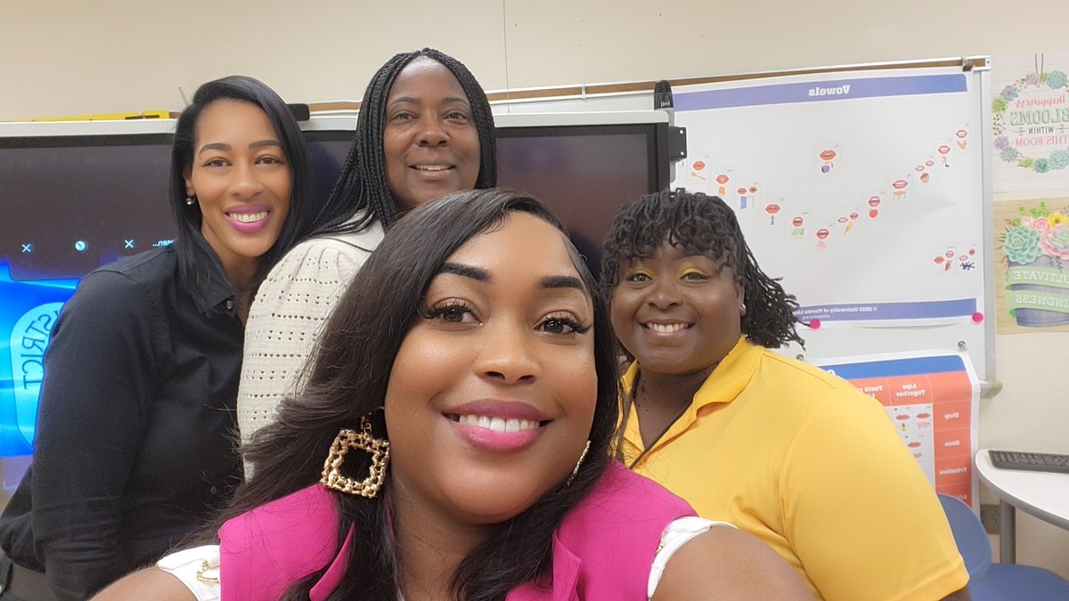 Building authentic relationships + leveraging data = a winning team! Together, we grow, support each other, and push toward the 'A' with collaboration and trust at the core. 💪📊 #AuthenticLeadership #Teamwork #DataDriven <a href="/GladeViewElem/">Glade View Elementary Official</a> <a href="/GladesRegion/">The Glades Region</a> <a href="/pbcsd/">The School District of Palm Beach County</a> <a href="/PBCDataQueen/">Paula Joseph</a>
