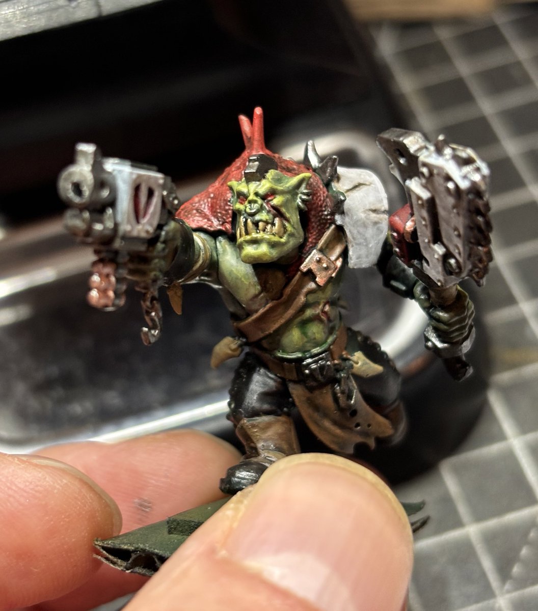 Seventh beast snagga boy for the seventh day of #orkaday

Yes I need to get better at drilling barrels 😅

 #orktober #WarhammerCommunity