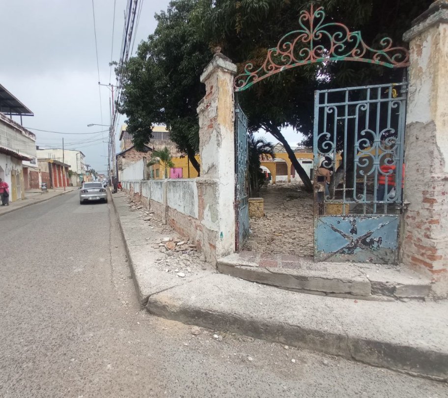 #07Oct, Inician los trabajos de Rehabilitación de la Casa de la Cultura" Rafael Bolívar Coronado' de Villa de Cura, espacios que serán renovados para todo el pueblo Cultor del Municipio Zamora 
#VivaVenezuelaMiPatriaQuerida